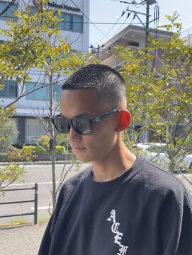 アレーズバイベニボンズ(Alaise by Beni,Bond's) ボウズフェード