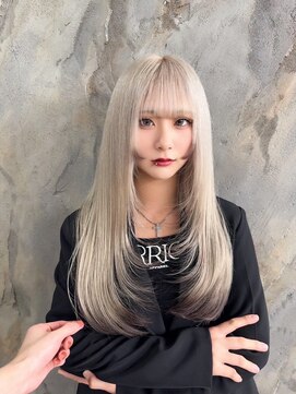 モニカ 栄店(MONIQA) ホワイトベージュ