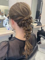オプティマヘアー(Optima Hair)&nbsp;結婚式ヘアセット！網下ろしスタイル