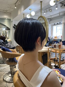 ロンド シャルム 吉祥寺(Lond charme) 大人ガーリー/レイヤーショート/前髪白髪/20代30代40代50代