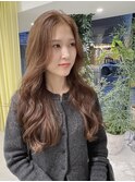 ロングレイヤーカット　ゆる巻き