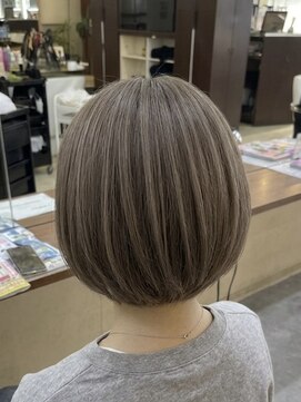 ビーワンヘアー 藤井寺 土師ノ里(B1hair) ショートボブ/丸みボブ