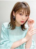 外ハネボブ/レイヤーボブ/透明感ベージュ/シースルーバング