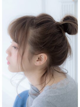 エルフォ(elfo) 【elfo】こなれ感のあるラフなお団子アレンジ