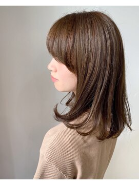 フィエル(fielu) マットベージュ×全体ハイライト×【ISAO】