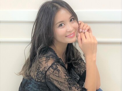 サロン ド ラート(salon de L'art)の写真