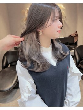 ロンド レア 天神大名店(Lond Le’a) ダブルカラー/インナーカラー/イヤリングカラー/前髪カット/大名