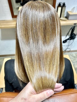 リジェール 鶴舞店 髪質改善カラー＋パウダートリートメント　1回目