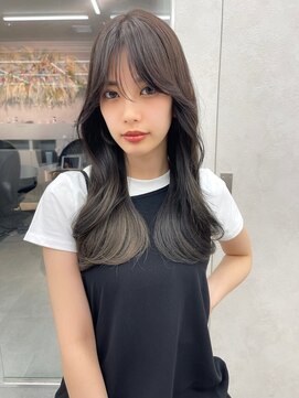ロンド マーレ 天神大名店(Lond mare) レイヤーカット 韓国ヘアカット グレージュ オリーブベージュ