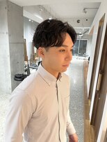 ベンティ(venti)&nbsp;センターパート×スパイラルパーマ