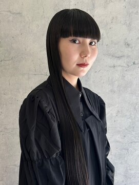 リュミエ ドゥ マッシュ(Lumier de mashu) パッツン前髪×ストレート