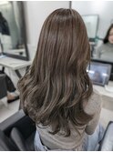 ブリーチ無カラー　アッシュグレージュ　グレージュ　透明感