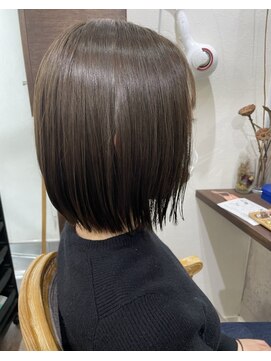 ルアン(Luan) オリーブカラー