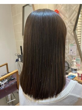 ツリーズ(Trees) 艶髪縮毛矯正