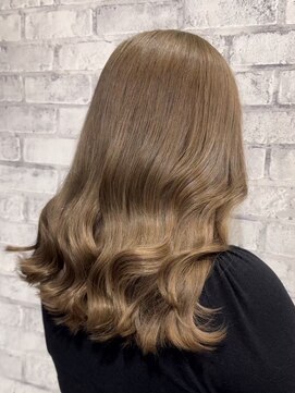 ワンズ リー 上大岡店(One's ly) 前髪/アンブレラカラー/こなれミディ/イメチェン/ウェーブパーマ