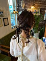 アズグロウヘアー(AS GROW HAIR)&nbsp;暗めカラーゆるツインロープアレンジ