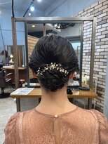 バルベストーキョー(BARBES TOKYO)&nbsp;ゆるふわシニヨン【清板】