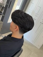 グルーマーズトウキョウ(GROOMER/S TOKYO)&nbsp;men's/メンズ/テーパーフェード/刈り上げセンターパート