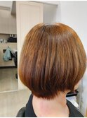 ショートボブ