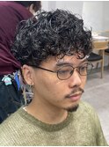 渋谷メンズパーマスペインカールツイストスパイラルパーマ強め