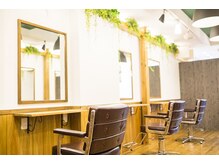 アグ ヘアー ハーマン 浜田山店(Agu hair hermann)の雰囲気（こだわりが詰まった空間★リラックスしてお過ごしください。）