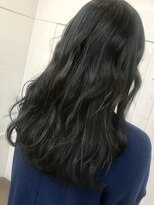 ナンバー アンフィール 渋谷(N° anfeel)&nbsp;ダークモノトーンアッシュカラー(^^)