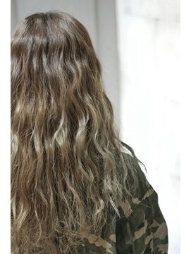 アンスール(Un Seul) グラデーションカラー ~シルバーアッシュ~