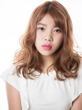 クアトロ グランシュ 川崎店(QUATRO × GranCieux) 【QUATRO】プラチナベージュのモテカワロング