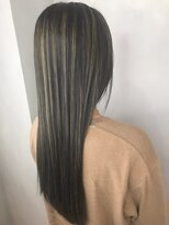 ラトリエ ブロカント 立川北口店(L'atelier BROCANTE)&nbsp;３Dカラー ハイライト シルバーアッシュ ブランジュ