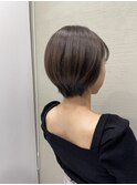 耳掛けショートボブ