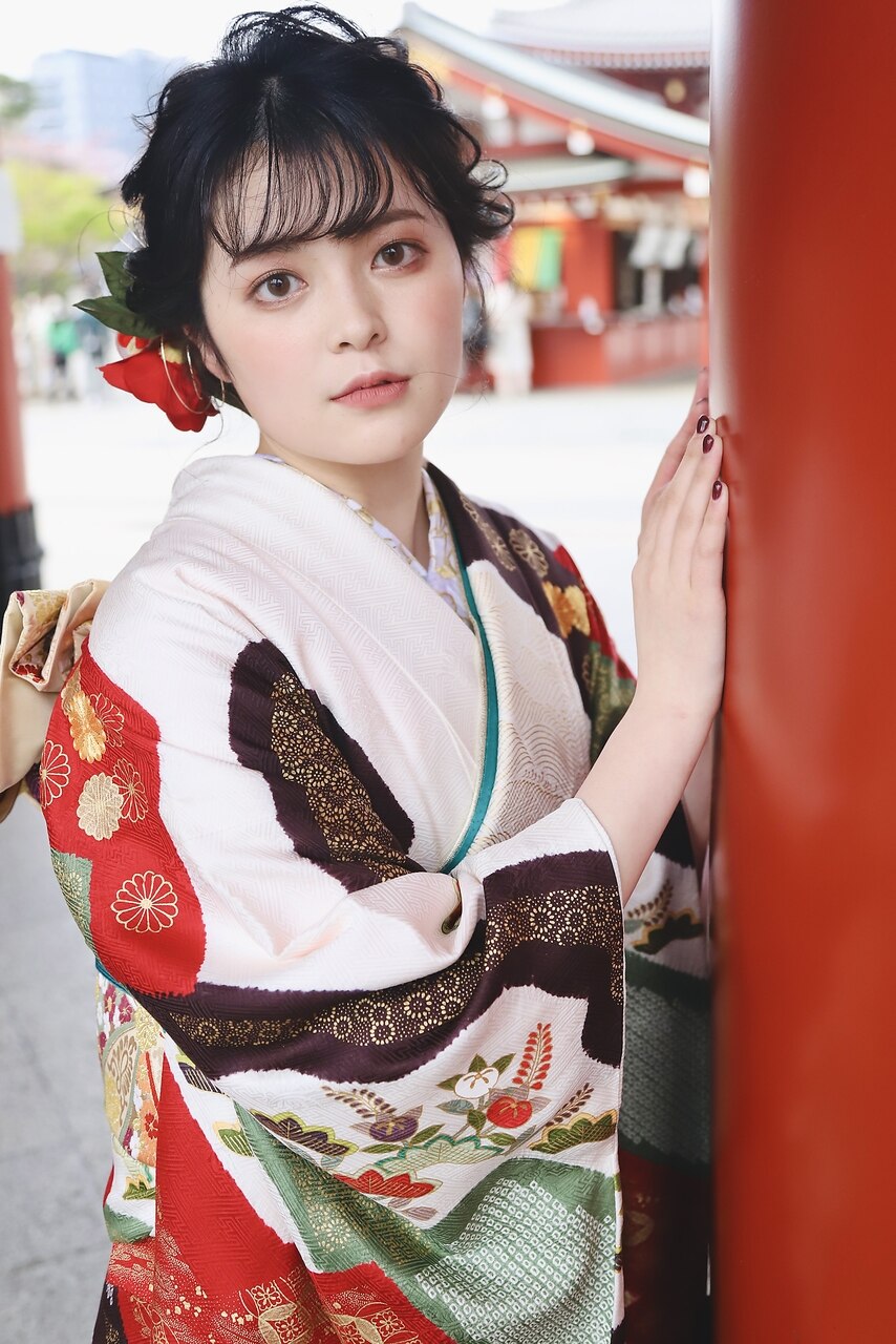 成人式前撮りor後撮り♪】振袖レンタル+お支度+撮影プラン 成人式前撮りor後撮り♪】振袖レンタル+お支度+撮影プラン