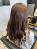 アチーブリス(achieve Liss) 大人可愛い毛先ウェーブロング ツヤ髪暖色ブラウンカラー