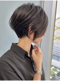 モードに大人可愛いダークアッシュイメチェンショートボブ