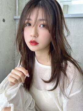 ヴォア(VOA) 抜け感レイヤースタイル