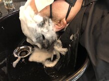 ミューズヘアーロイヤルフィネス(Muse hair Royal finesse)の雰囲気（当店自慢の頭皮ケアーメニュースパ 頭皮　気持ちスッキリ）