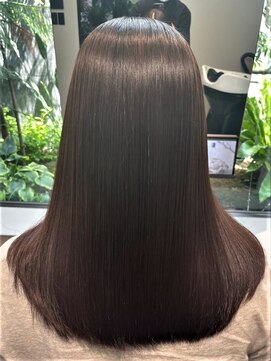 クオン 姪浜(qon) ベルベットストレート