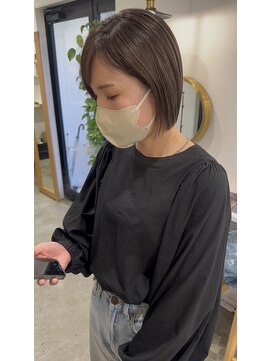 ハイク(HYKE) 骨格補正/切りっぱなしボブ/艶カラー