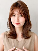 キリ 表参道(kyli)&nbsp;くびれヘアエアリーカール艶感レイヤーカット前髪斜めバング