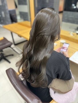 ラウル(Laulu) 着物/フェミニンロング/似合わせカット/ウェーブミディアム/佐倉