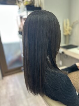 アオ 花咲町(a-o) 髪質改善縮毛矯正！！