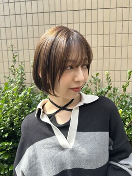 エクリボンヌ(equri bonne) ぱつっとボブ