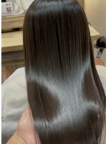 エイミーバイアフロート(amie  by afloat)&nbsp;天使の輪が美しいプラチナトリートメント