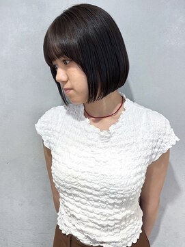 エミス バイ メルト 吉祥寺(emis by melt) 【吉田江梨】暖色切りっぱなしボブカットニュアンスカラー顔周り