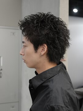 フィフス トウキョウ (fifth TOKYO) 渋谷スパイキーショートパーマルーズパーマ刈り上げショート