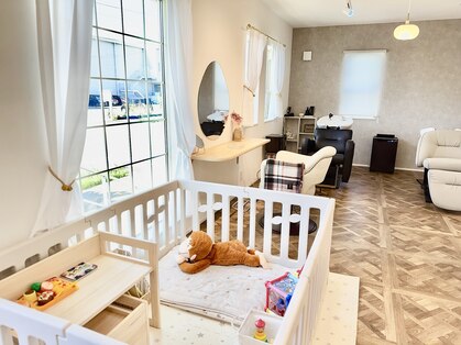 ソアラ(Soala)の写真