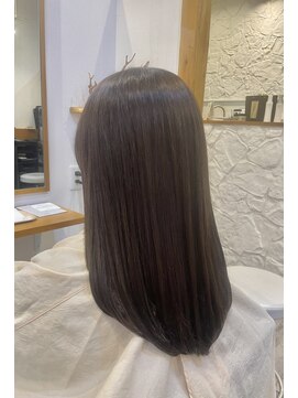 エピックコースト(epic coast) 【レイヤー】【ストレート】艶感オリーブグレージュ