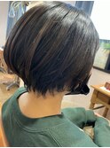 ラウンドタイトショート