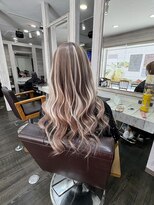 カルフール ロコ 草加西口店(Carrefour LOCO)&nbsp;ミルクティー　ハイライト　シールエクステ　草加