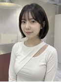 シースルーマッシュウルフカットアンブレラカラーショートボブ