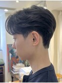 韓国風センターパートワックスなしニュアンスパーマダウンパーマ
